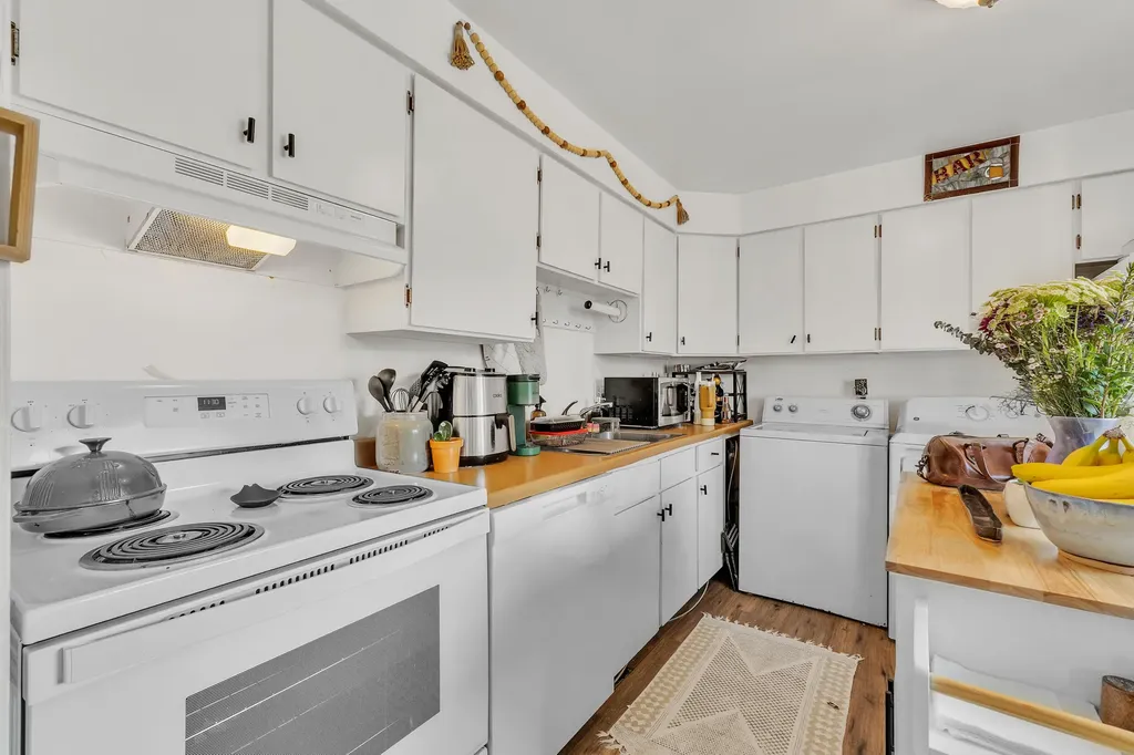 1716 Orchard Street Ann Arbor City MI 48103