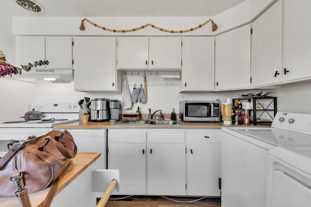 1716 Orchard Street Ann Arbor City MI 48103
