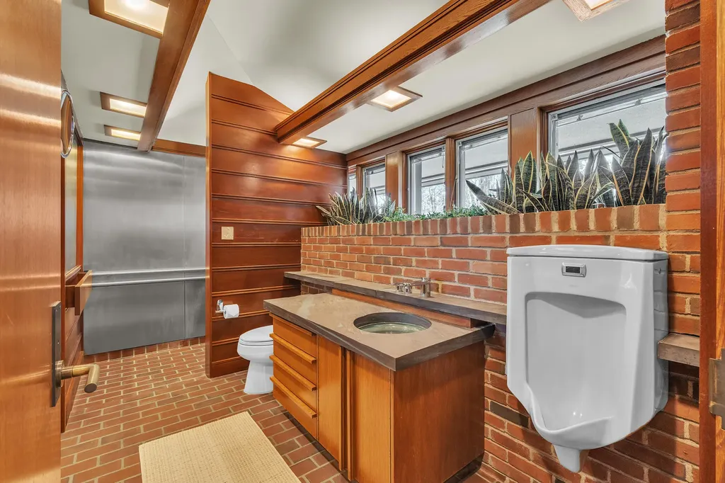 5105 Turtle Point Drive Northfield Township MI 48105
