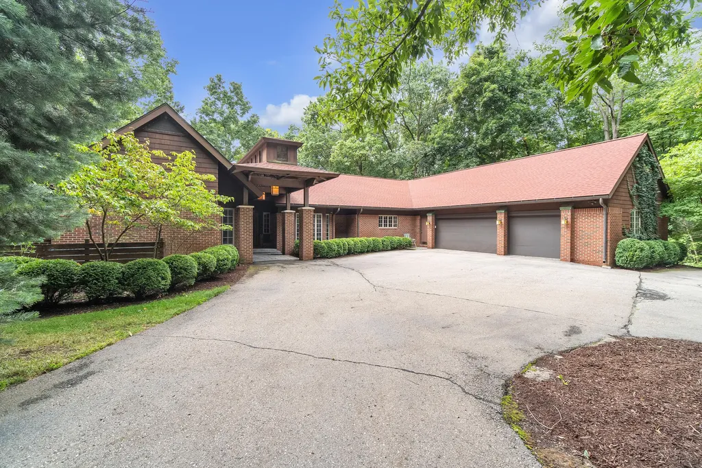 5105 Turtle Point Drive Northfield Township MI 48105
