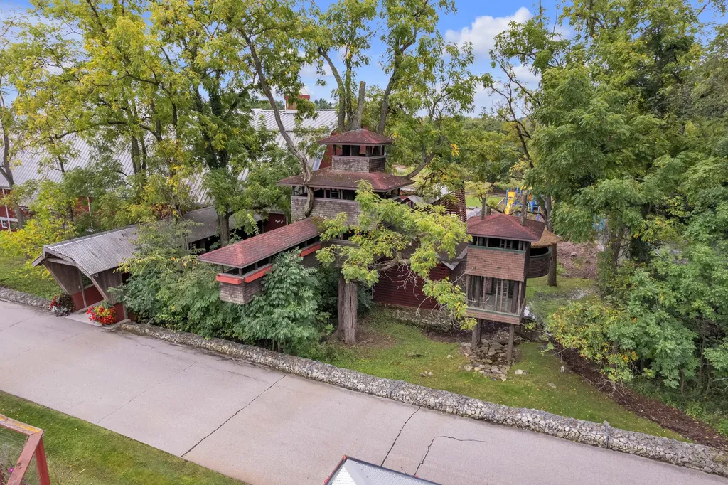 5105 Turtle Point Drive Northfield Township MI 48105