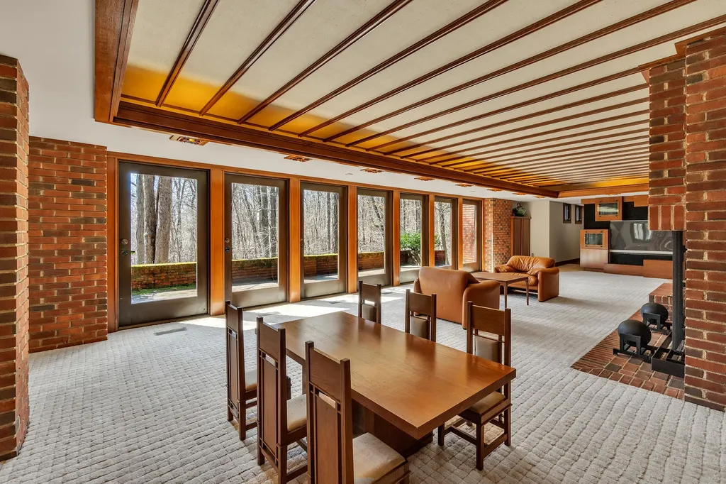 5140 Turtle Point Drive Northfield Township MI 48105
