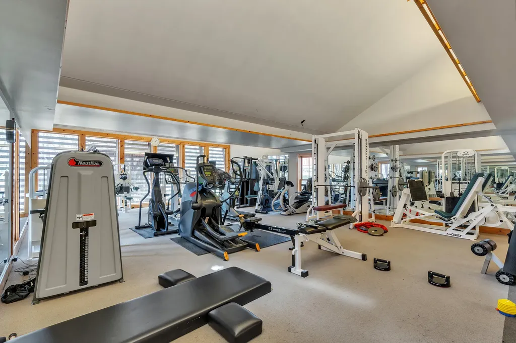 5140 Turtle Point Drive Northfield Township MI 48105