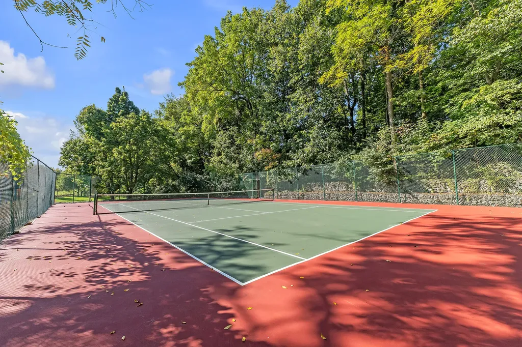 5140 Turtle Point Drive Northfield Township MI 48105