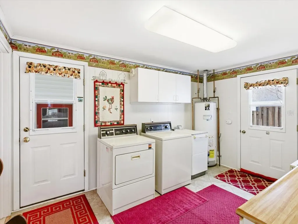 119 Union Street Port Austin Township MI 48467