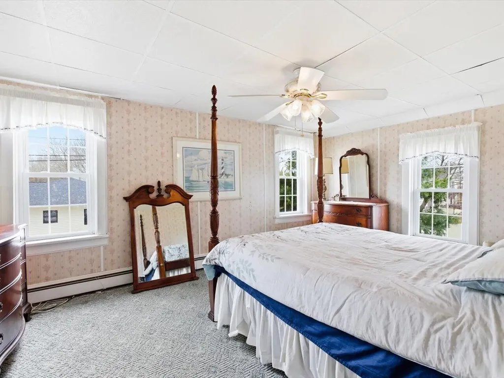 119 Union Street Port Austin Township MI 48467