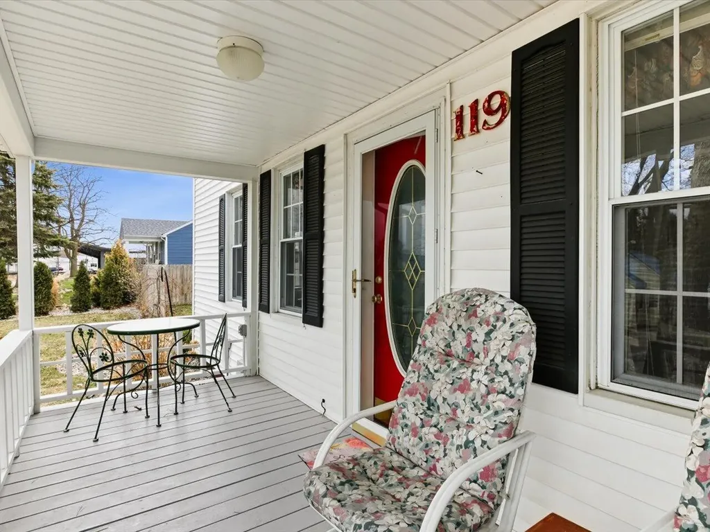 119 Union Street Port Austin Township MI 48467