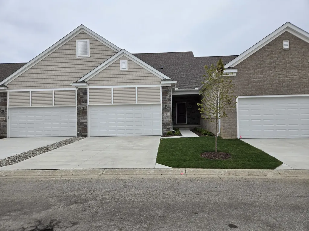4268 Plum Village Circle Raisinville Township MI 48161