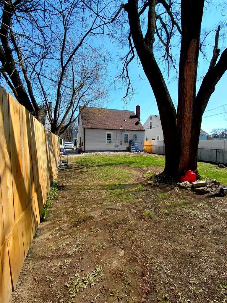 8845 Faust Avenue Detroit City MI 48228
