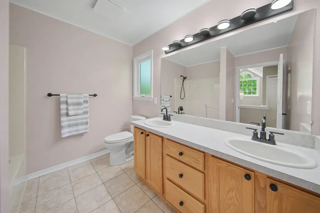 13574 Orchard Court Dexter Township MI 48118