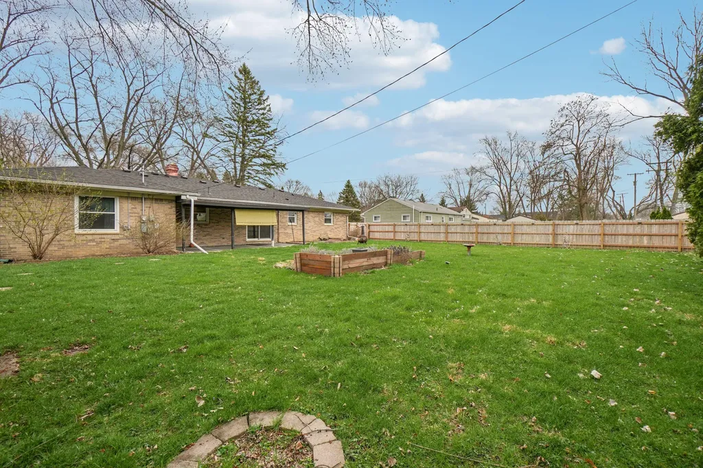 445 Courtland Street Ypsilanti City MI 48197