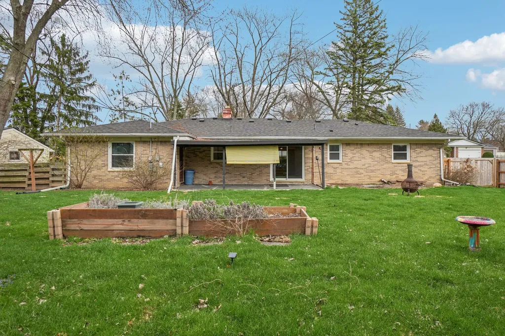 445 Courtland Street Ypsilanti City MI 48197