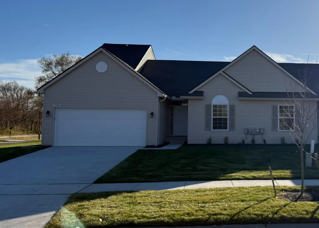 31529 Augusta Drive Romulus City MI 48174