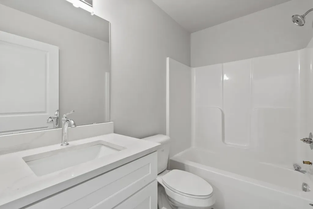 31529 Augusta Drive Romulus City MI 48174