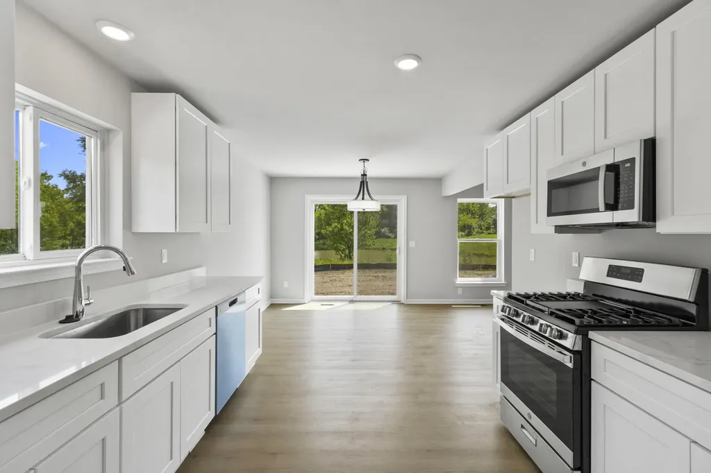 31529 Augusta Drive Romulus City MI 48174