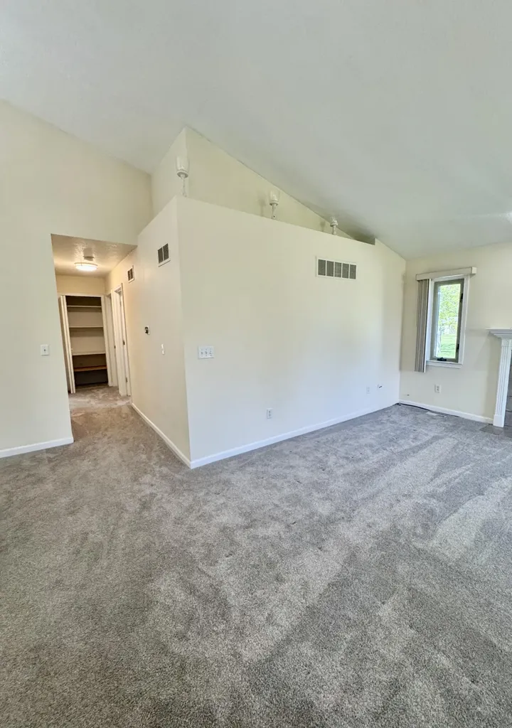 15338 Flanders Street Southgate City MI 48195