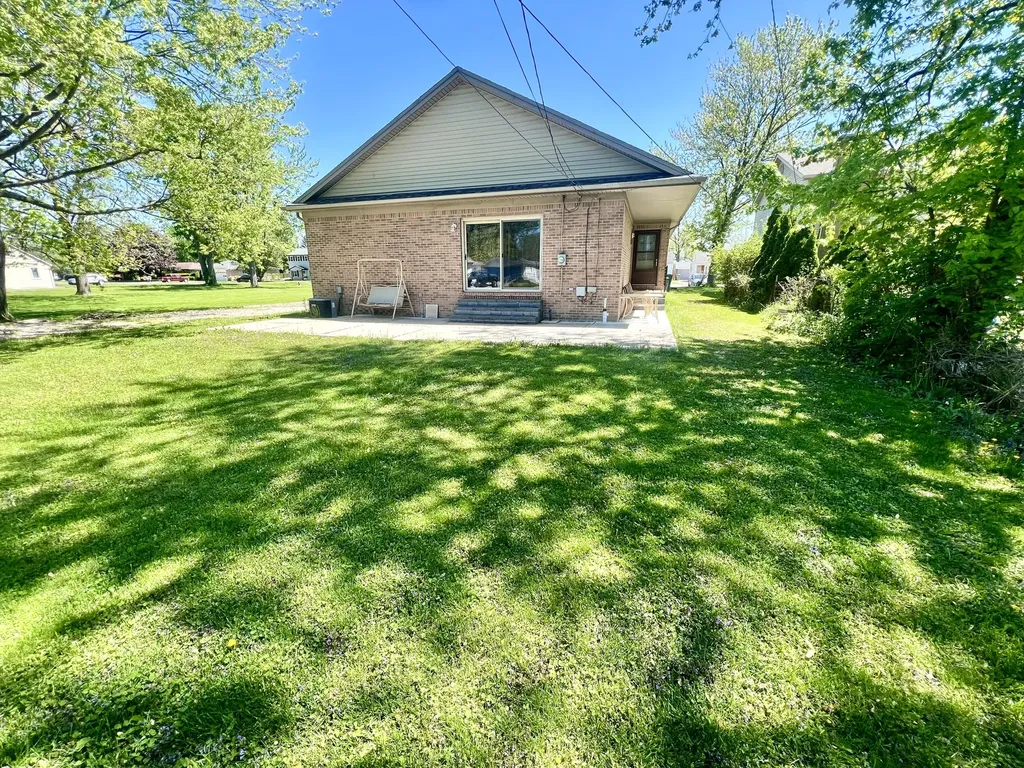 15338 Flanders Street Southgate City MI 48195