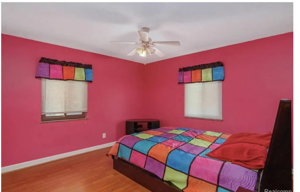 19954 Woodcrest Street Harper Woods City MI 48225
