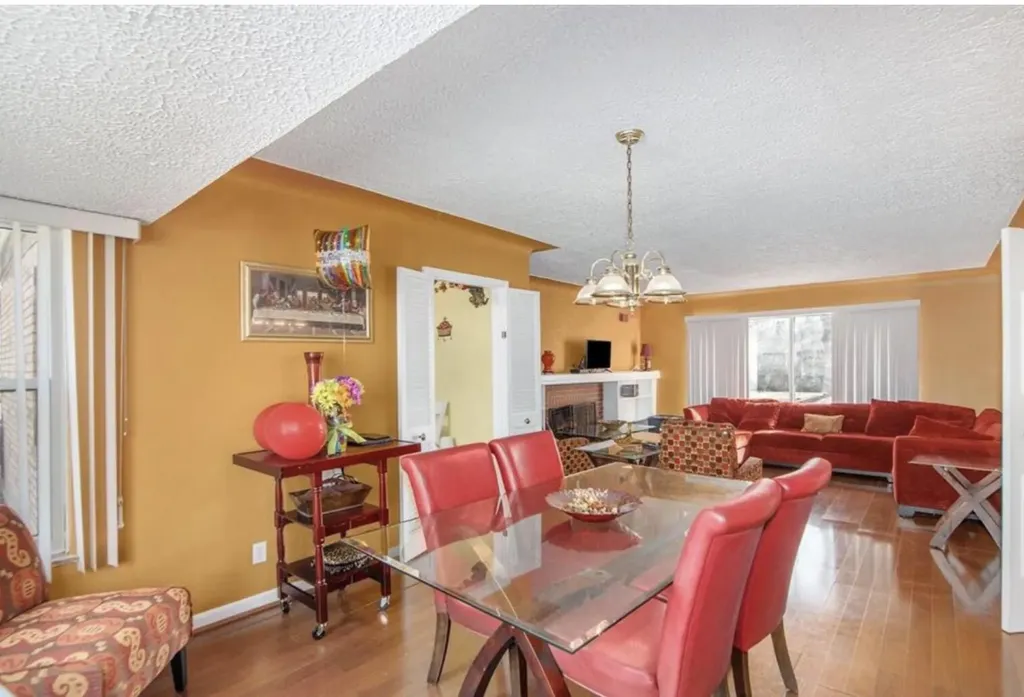 19954 Woodcrest Street Harper Woods City MI 48225
