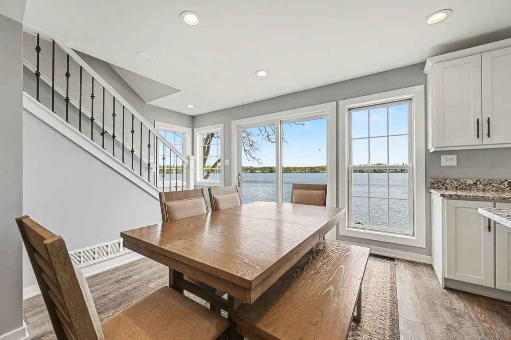 2382 Jackson Boulevard Highland Charter Township MI 48356