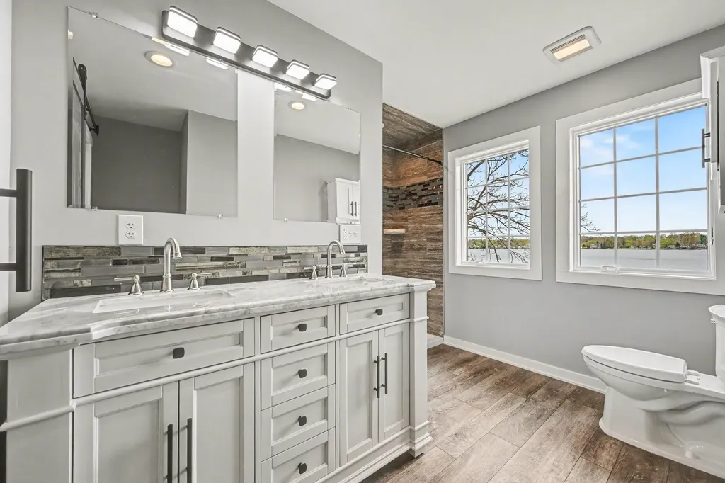 2382 Jackson Boulevard Highland Charter Township MI 48356