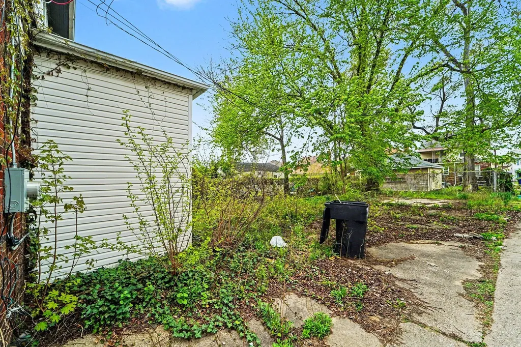 16247 Washburn Street Detroit City MI 48221