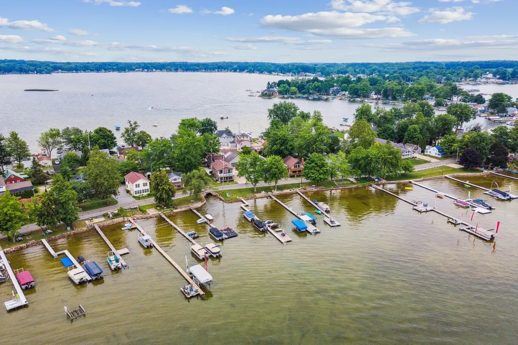 2973 Round Lake Highway Rollin Township MI 49253