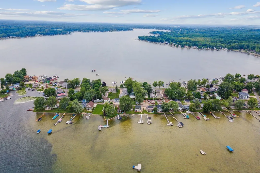 2973 Round Lake Highway Rollin Township MI 49253
