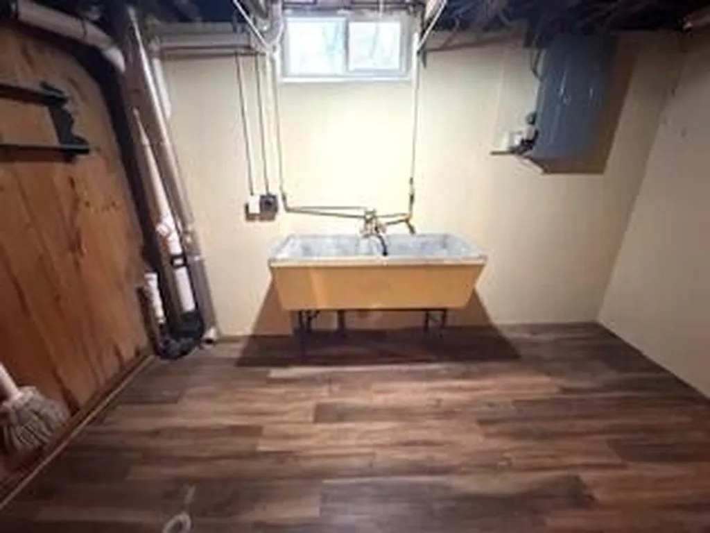 1720 Avondale Avenue Ann Arbor City MI 48103