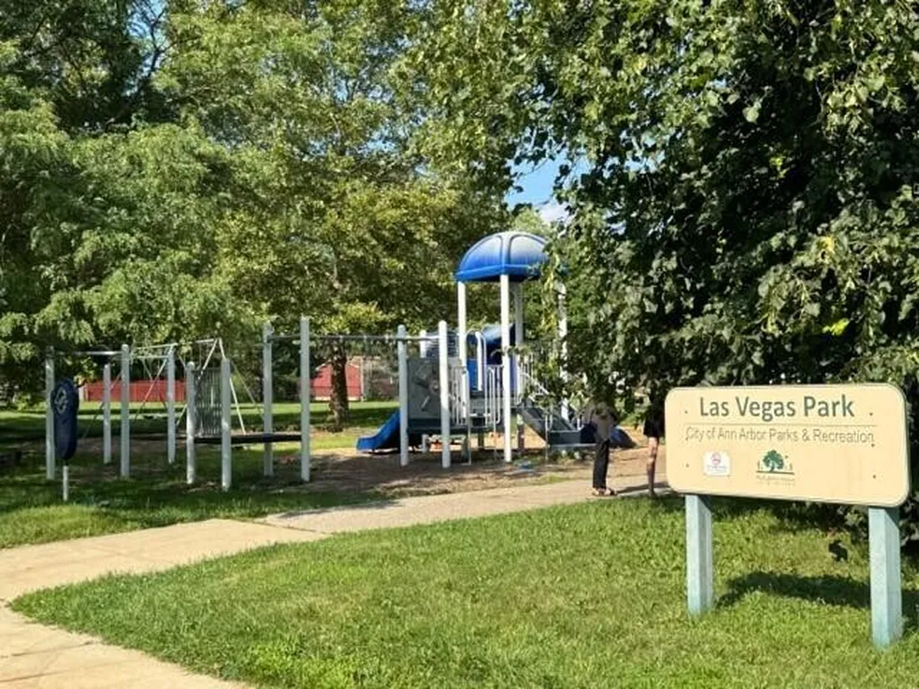 1720 Avondale Avenue Ann Arbor City MI 48103