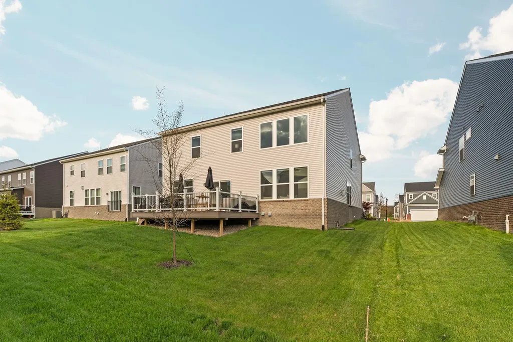 837 Kuss Drive Saline City MI 48176