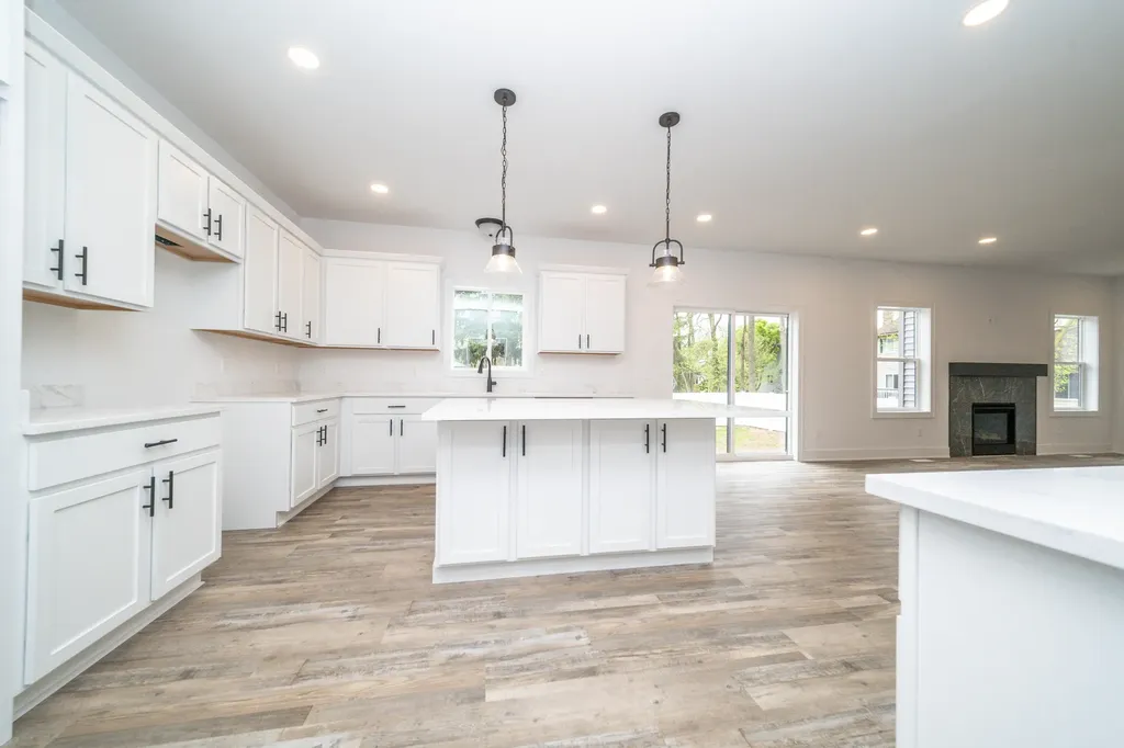 11200 Tremont Lane Plymouth Charter Township MI 48170