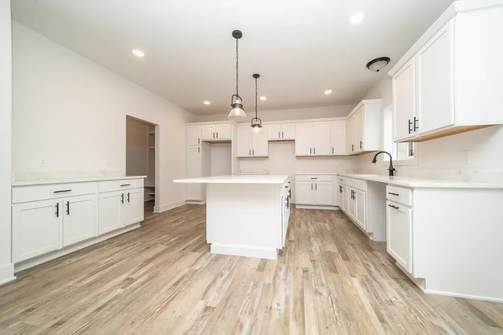 11200 Tremont Lane Plymouth Charter Township MI 48170