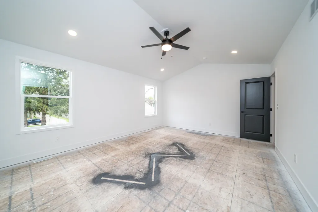 11200 Tremont Lane Plymouth Charter Township MI 48170