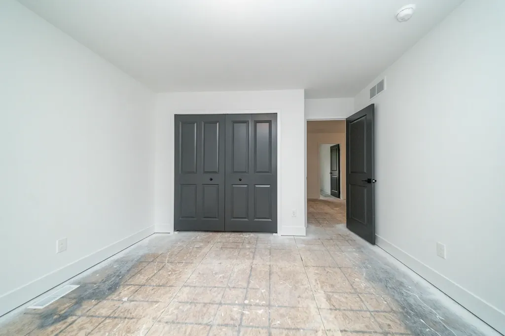 11200 Tremont Lane Plymouth Charter Township MI 48170