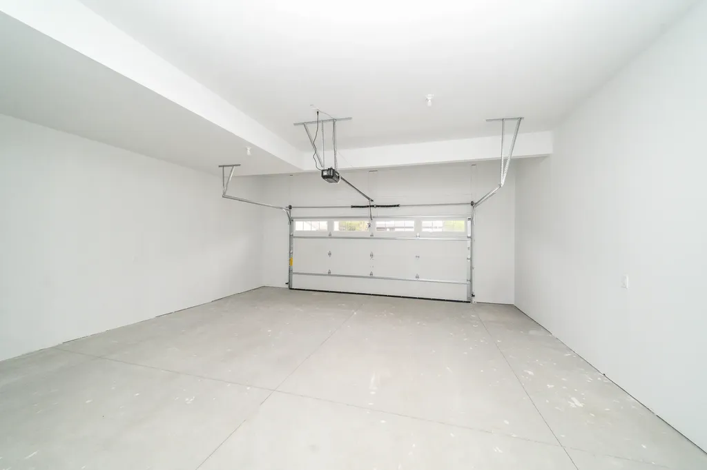 11200 Tremont Lane Plymouth Charter Township MI 48170