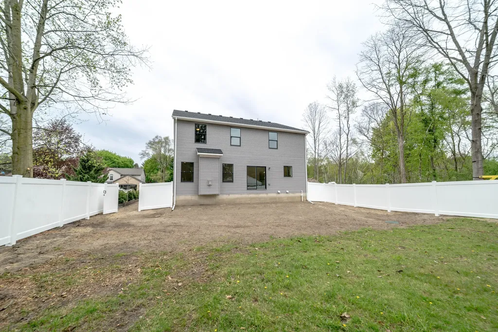 11200 Tremont Lane Plymouth Charter Township MI 48170