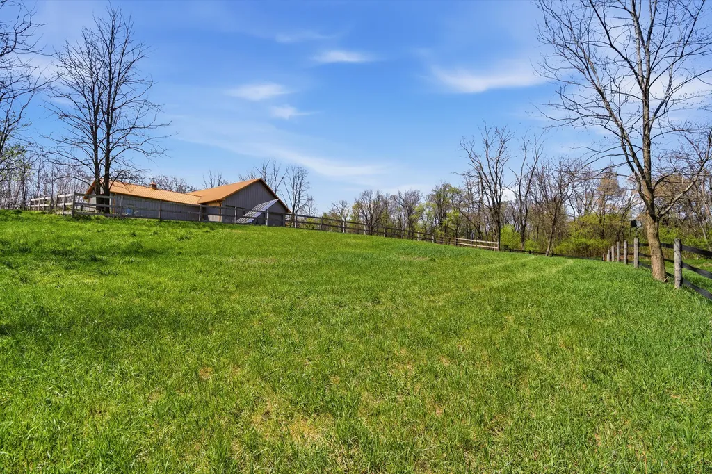 5832 Pontiac Trail Salem Township MI 48105