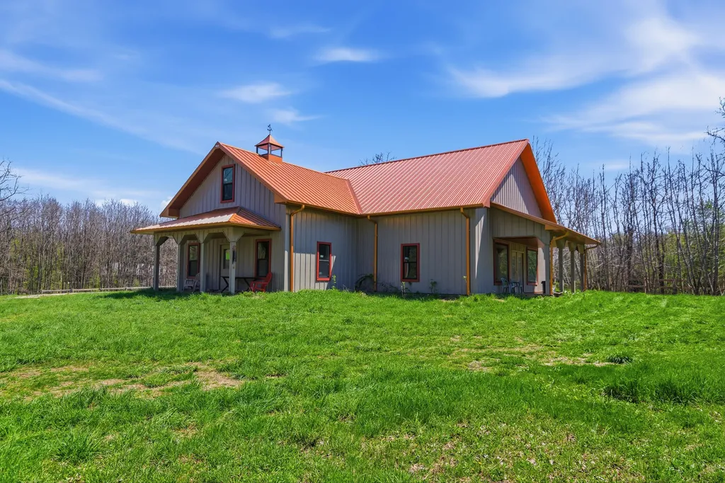 5832 Pontiac Trail Salem Township MI 48105