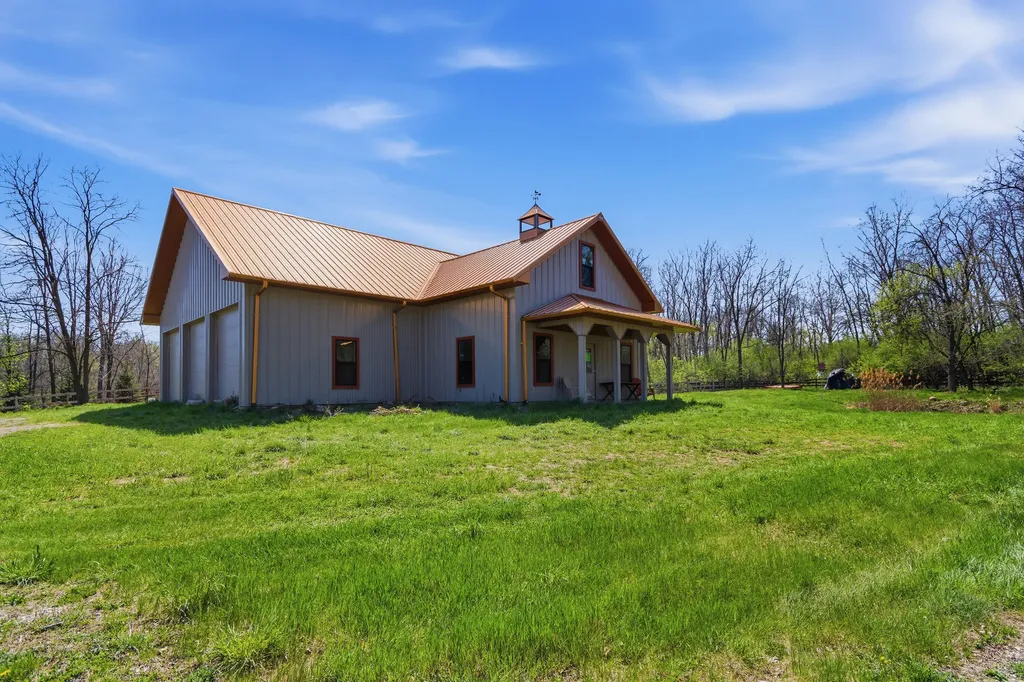 5832 Pontiac Trail Salem Township MI 48105