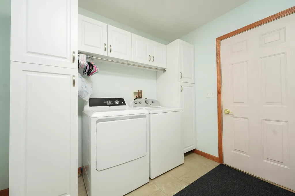 4482 Sutton ( Oak Ridge Dr ) Road Raisin Township MI 49229
