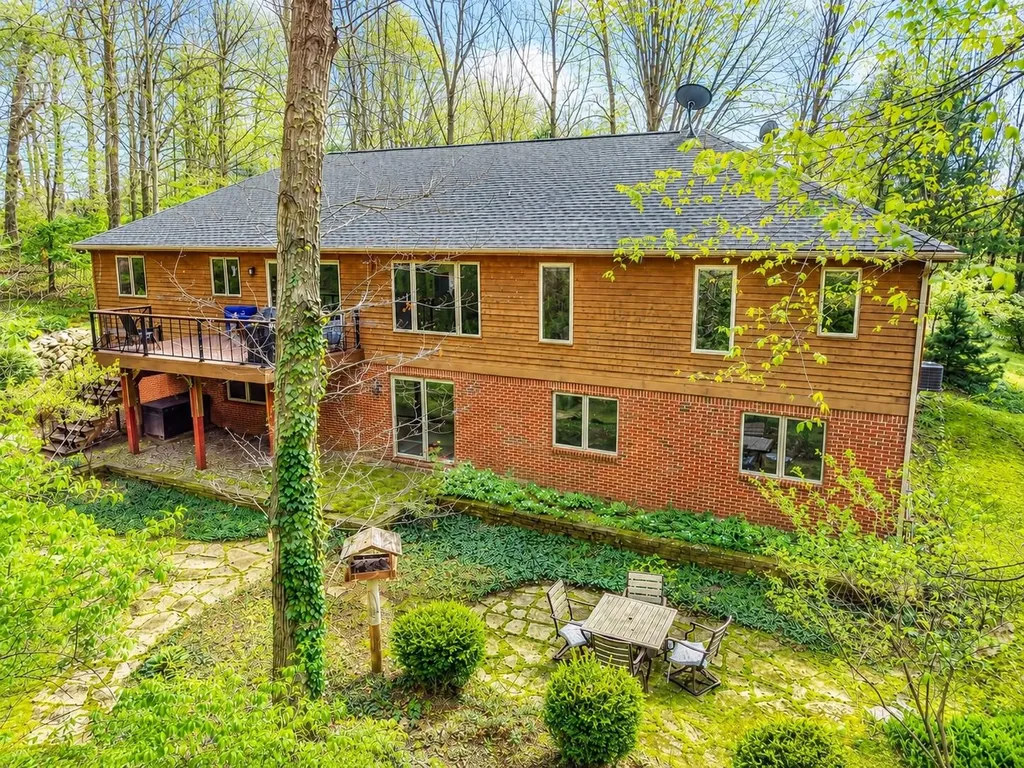 4482 Sutton Road Raisin Township MI 49229