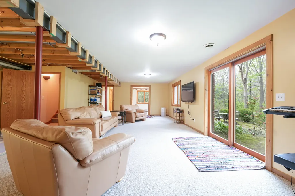 4482 Sutton ( Oak Ridge Dr ) Road Raisin Township MI 49229