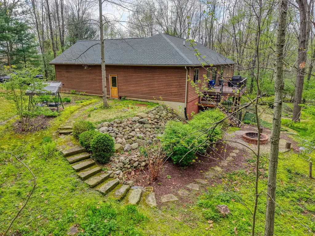 4482 Sutton ( Oak Ridge Dr ) Road Raisin Township MI 49229