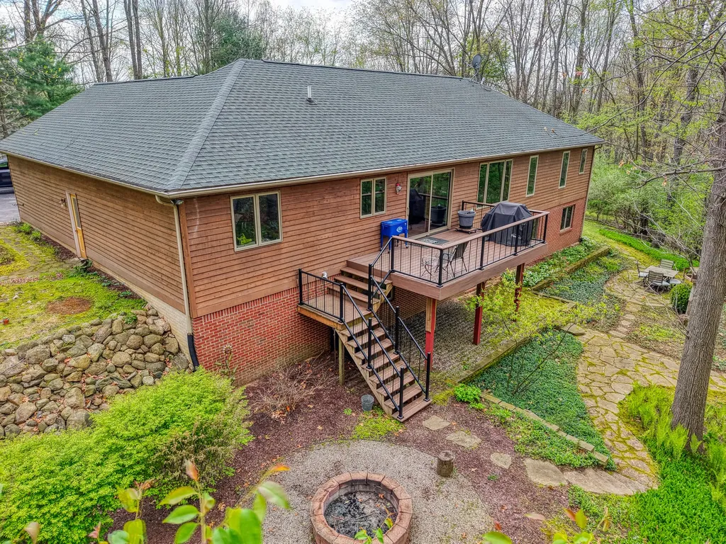 4482 Sutton ( Oak Ridge Dr ) Road Raisin Township MI 49229