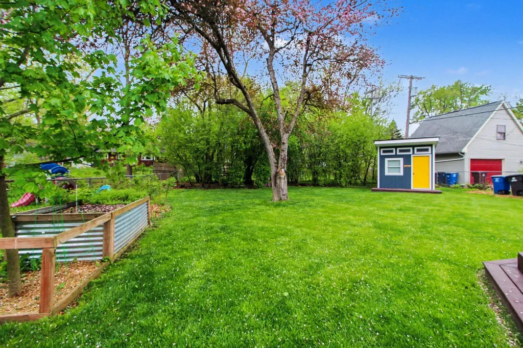 2702 Cranbrook Road Ann Arbor City MI 48104