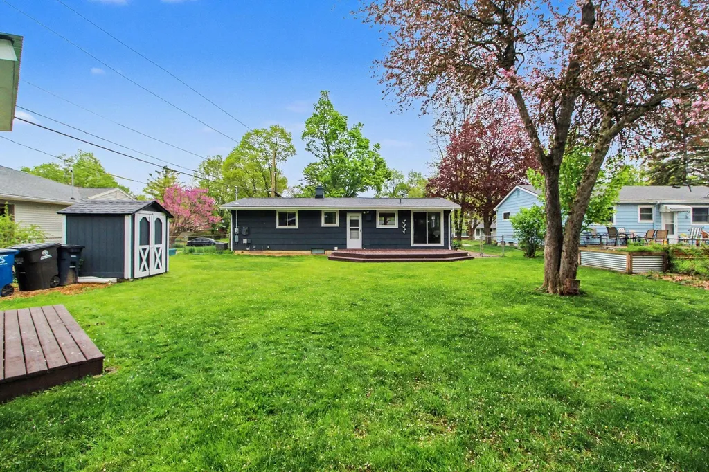 2702 Cranbrook Road Ann Arbor City MI 48104