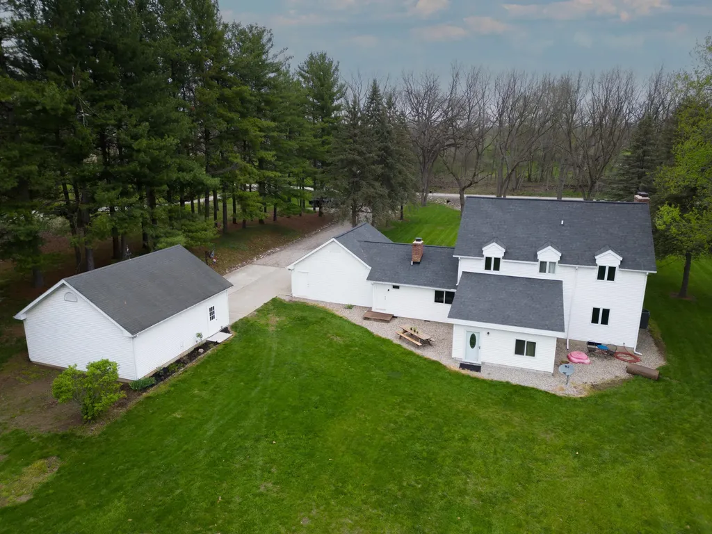 6121 Saline Waterworks Road Lodi Township MI 48176