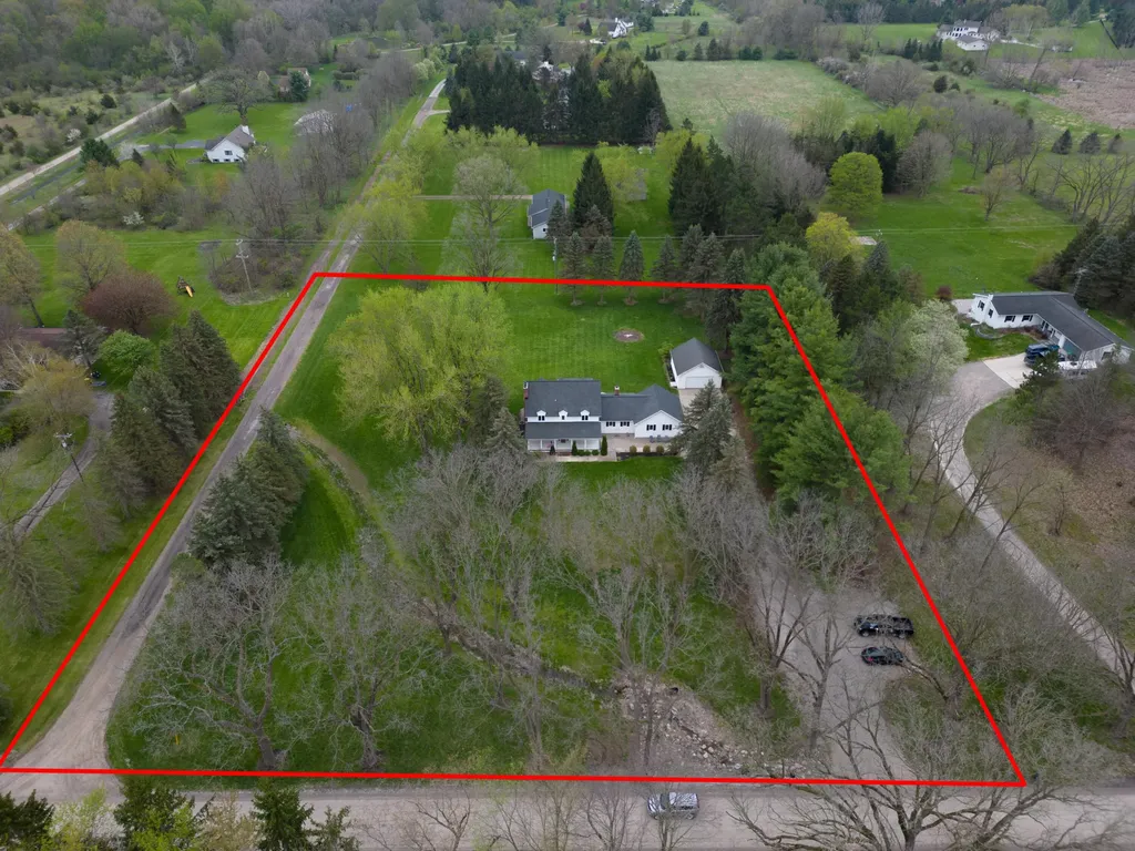 6121 Saline Waterworks Road Lodi Township MI 48176