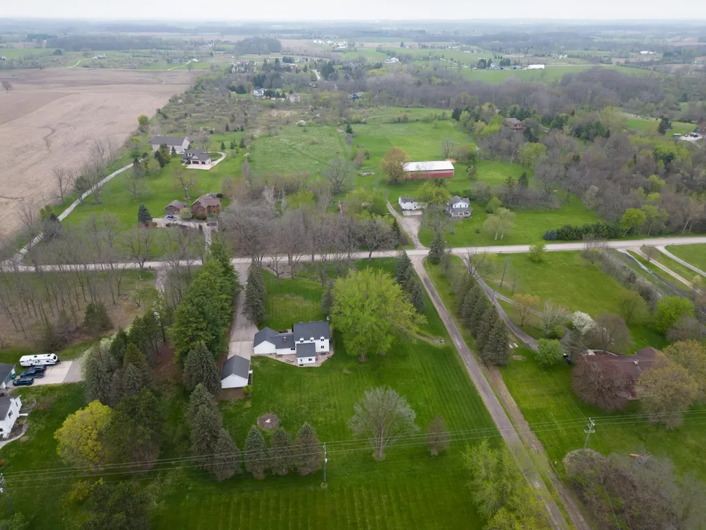6121 Saline Waterworks Road Lodi Township MI 48176